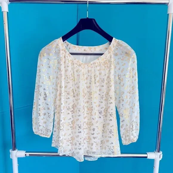 LC Lauren Conrad Elegant Gold and White long sleeve Women's Top - Picture 3 of 16